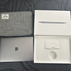 2021 MacBook Air