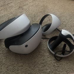 PLAYSTATION   VR2!!! BRAND NEW