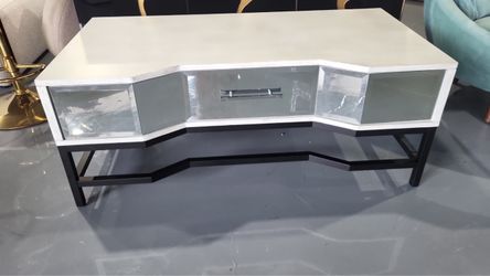 COFFEE TABLE ANTIQUE WHITE MIRROR