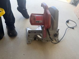 Milwaukee miter saw