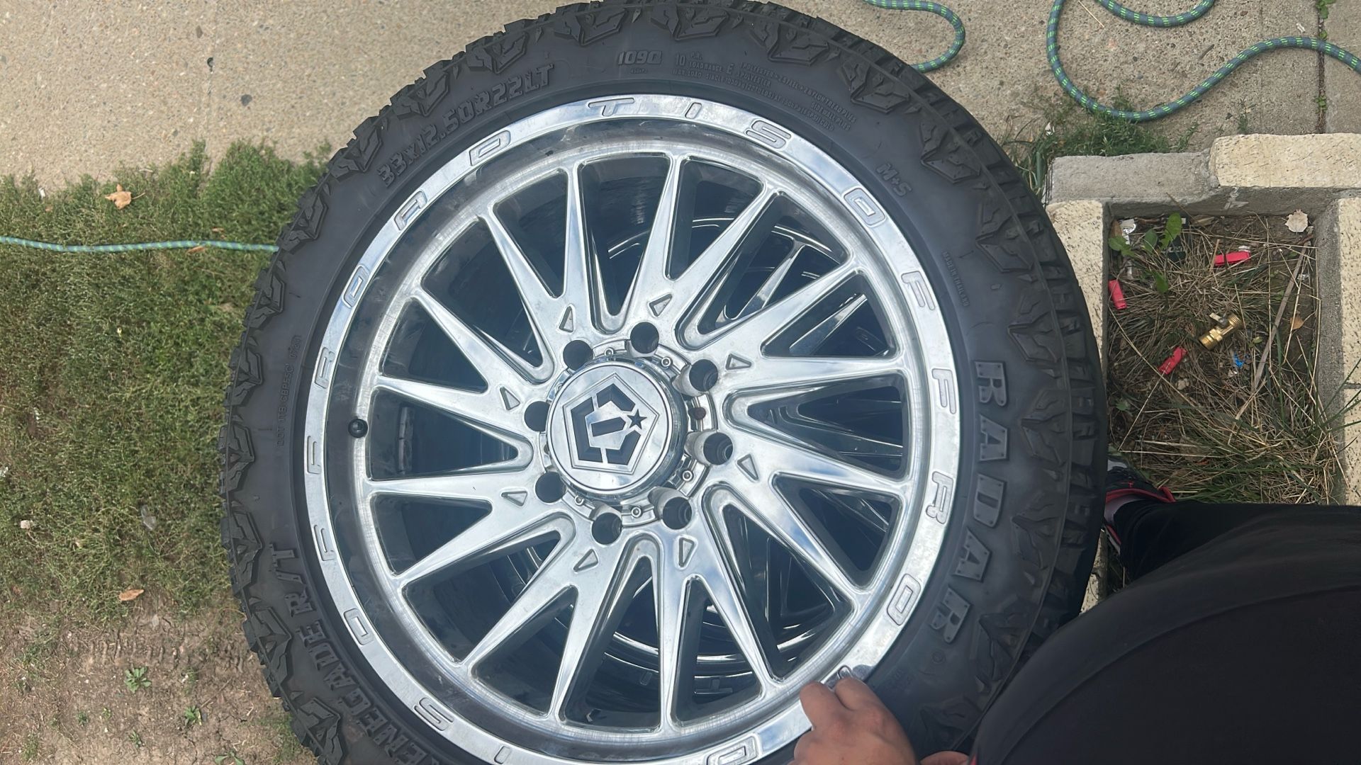 Chevy Silverado 2500 HD Wheels