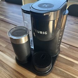 NOT WORKING - Keurig K-Café Essentials (Model K85) — For Parts / Repair — $5