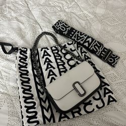 Marc Jacobs Crossbody Bag