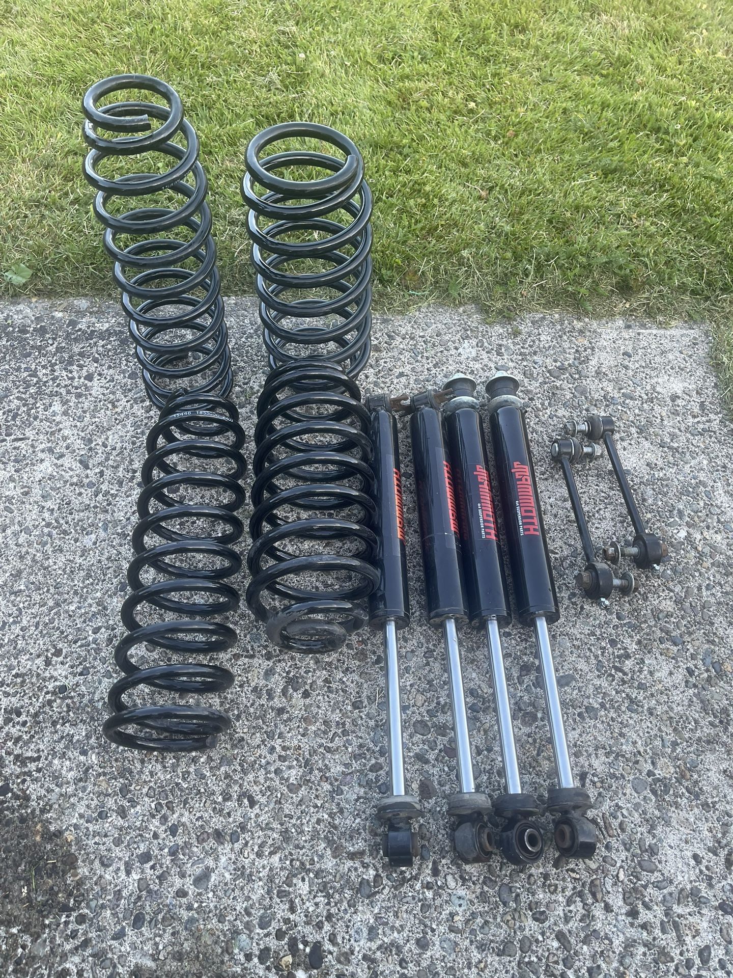 Jeep Wrangler JKU Teraflex Leveling Kit and Mammoth Shocks