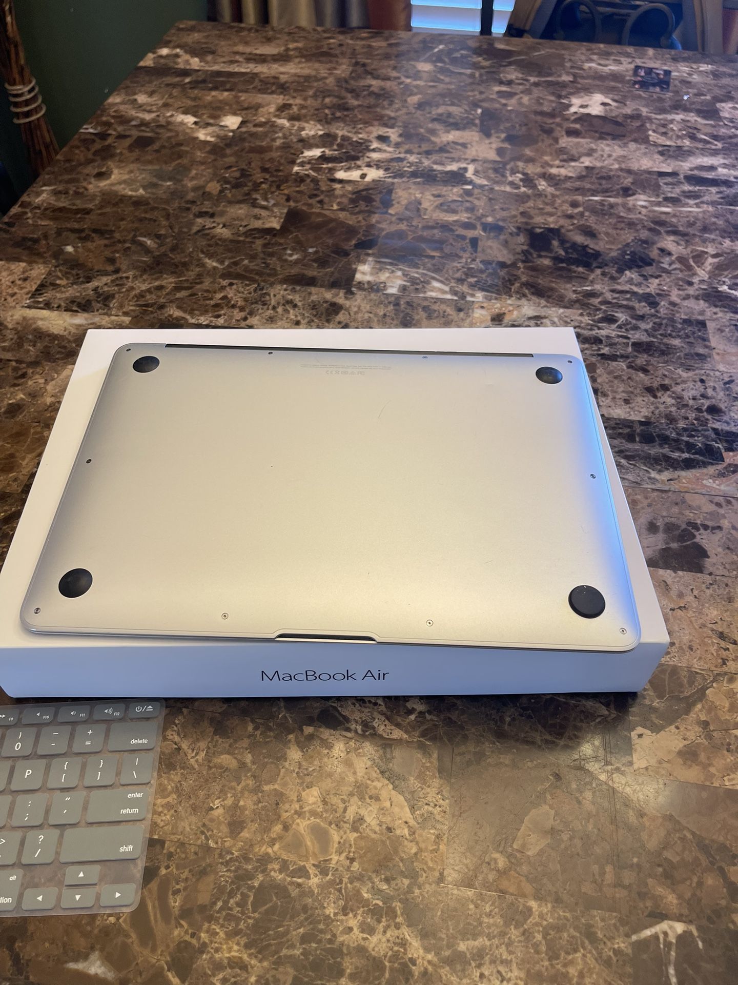 Macbook Air 13 Inch 2017