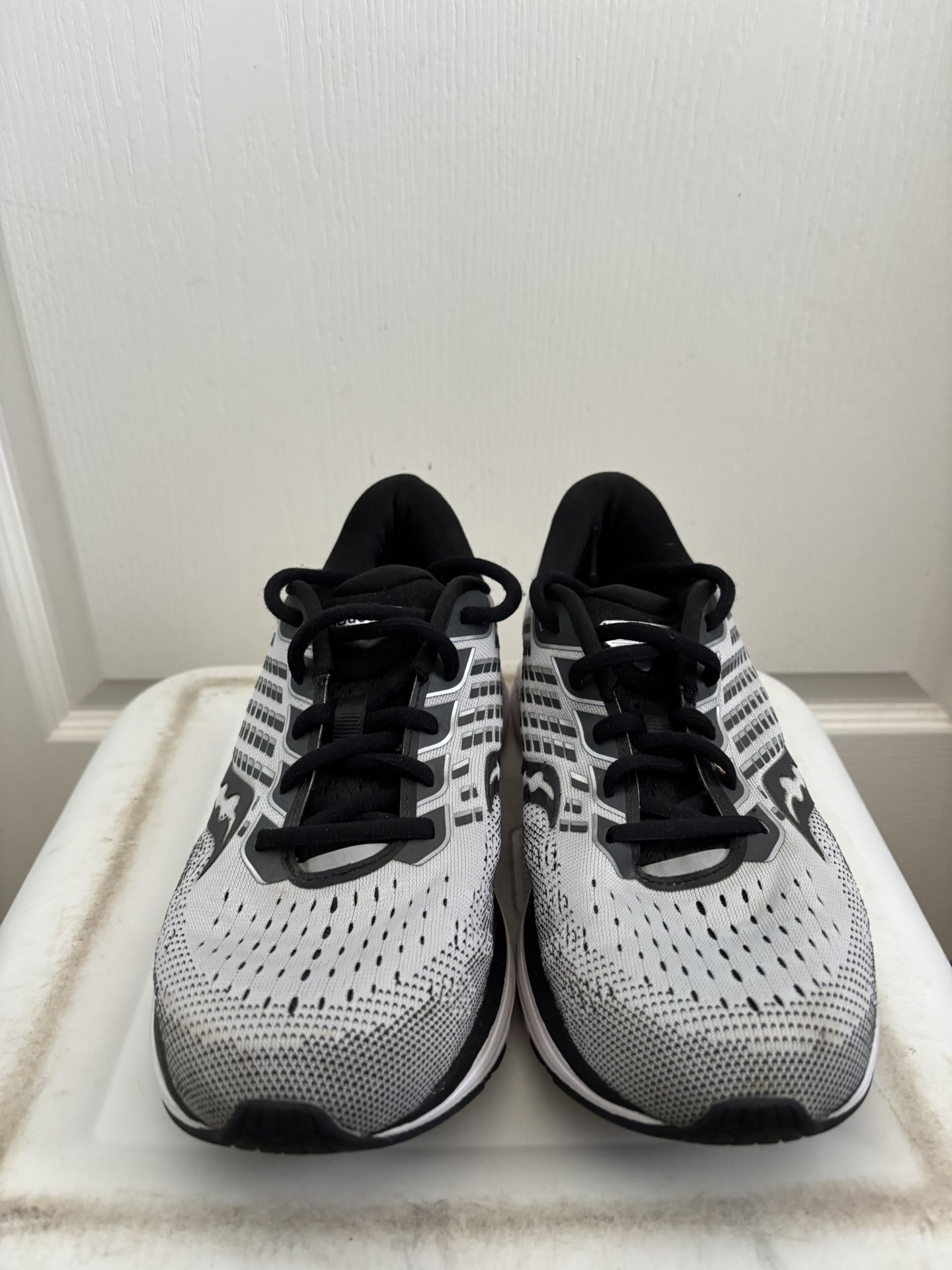 Running Shoes