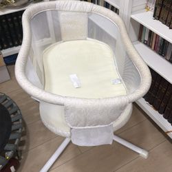 Bassinet 