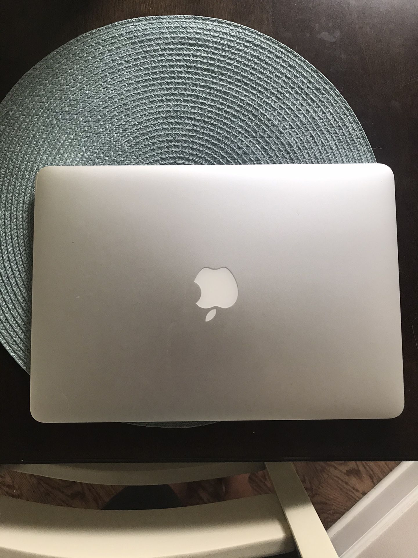 13” mid/late 2015 MacBook Pro (Start-Up Issue)