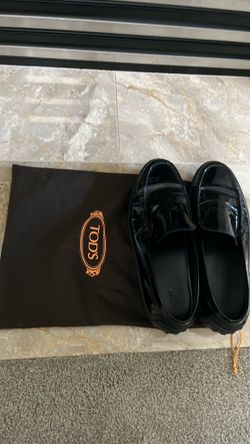 Tod’s Black Patent Leather Drivers size 9