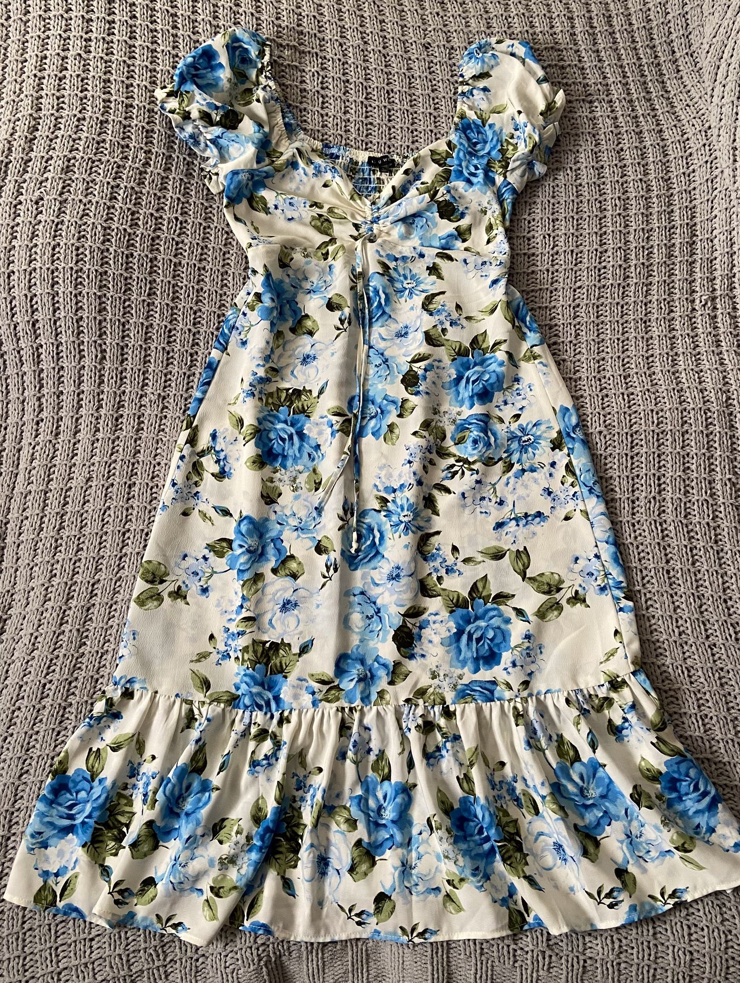 Women’s Dress Size L