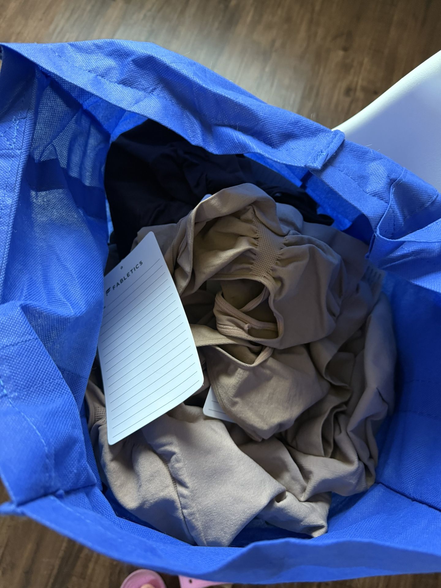 Clothes 