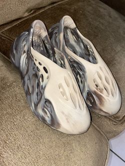 Yeezy Cream Clay