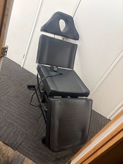 Barber chair