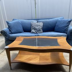 Furniture NEED GONE 