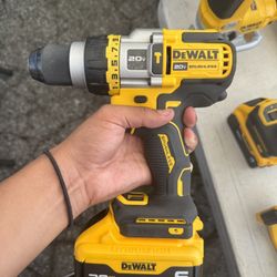 Dewalt 20 V Brushless Hammer Drill/Drill Driver With 20 V 6AH Battery