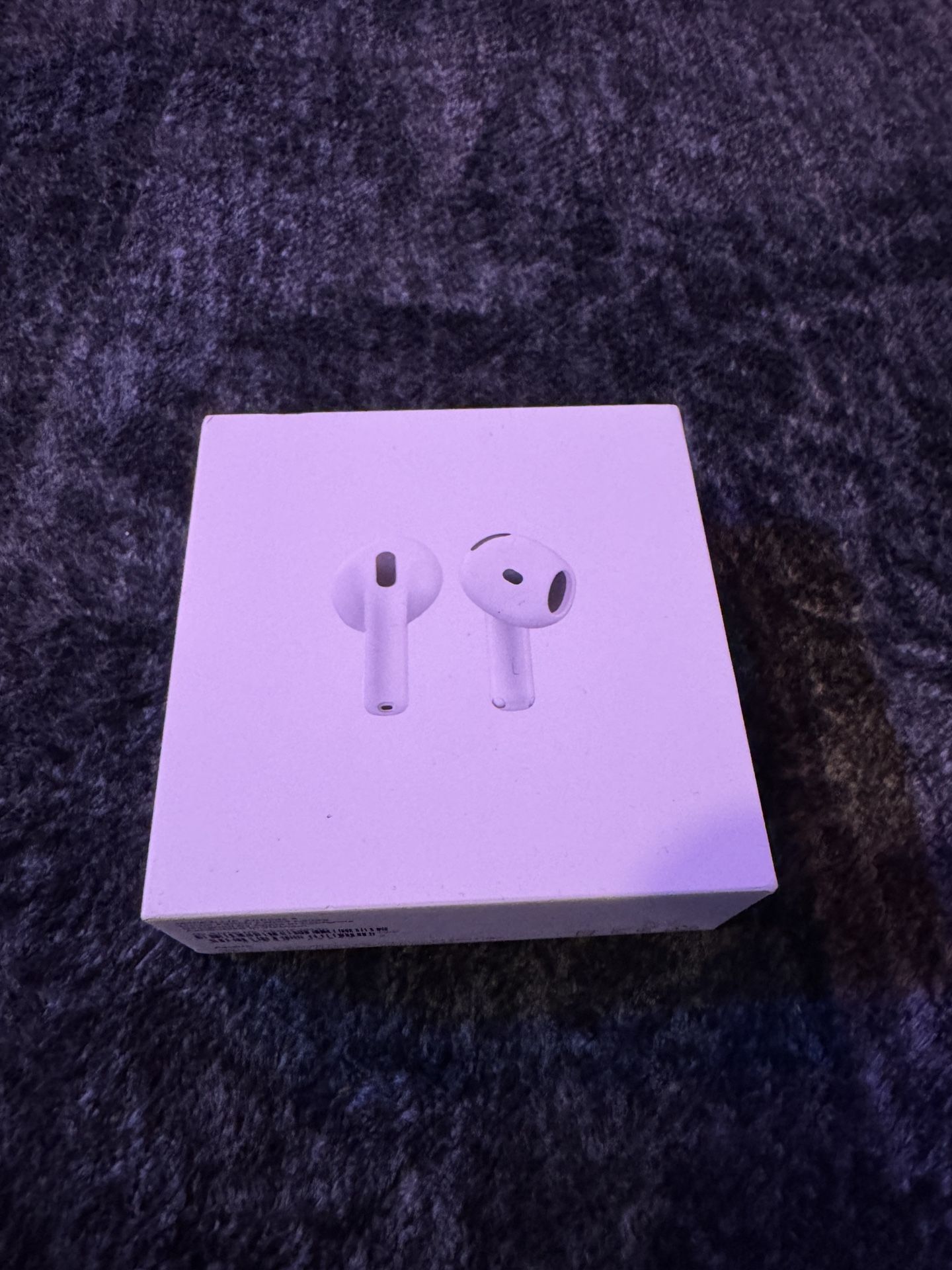 Apple AirPods 4
