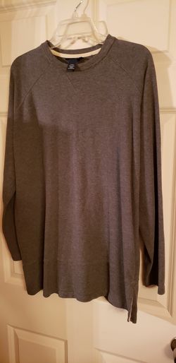 Nice sweater with side slits...great layering item...size XL
