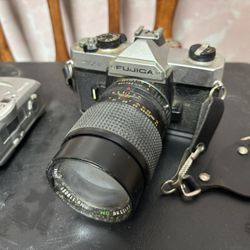 Fujica STX-1 Camera