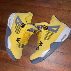 Air Jordan 4 Size 7