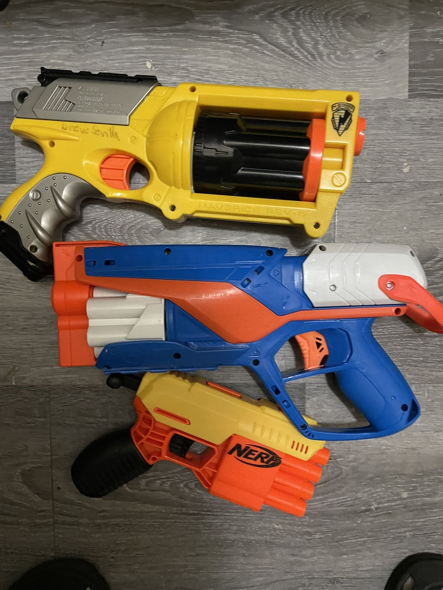 Toys Nerf Guns lot