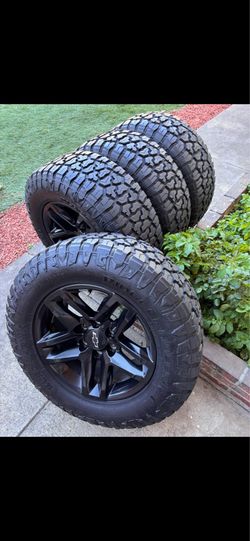 Chevy Silverado wheels and tires