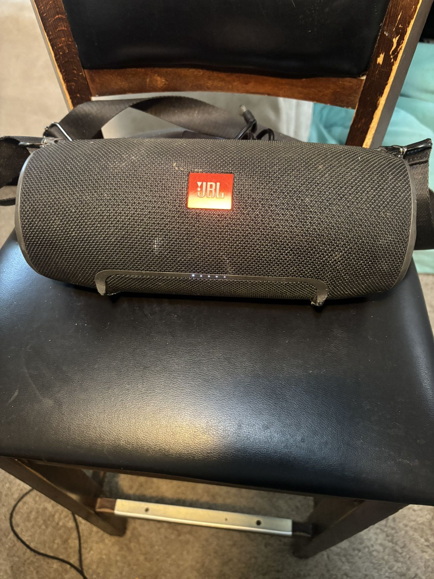JBL Xtreme