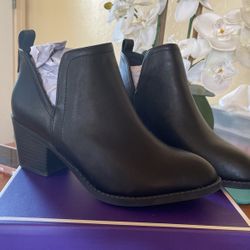 Women Shoes 