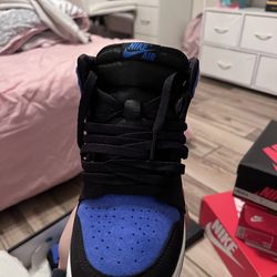 BLACK AND BLUE VELVET JORDAN 1’S SIZE 6.5Y.
