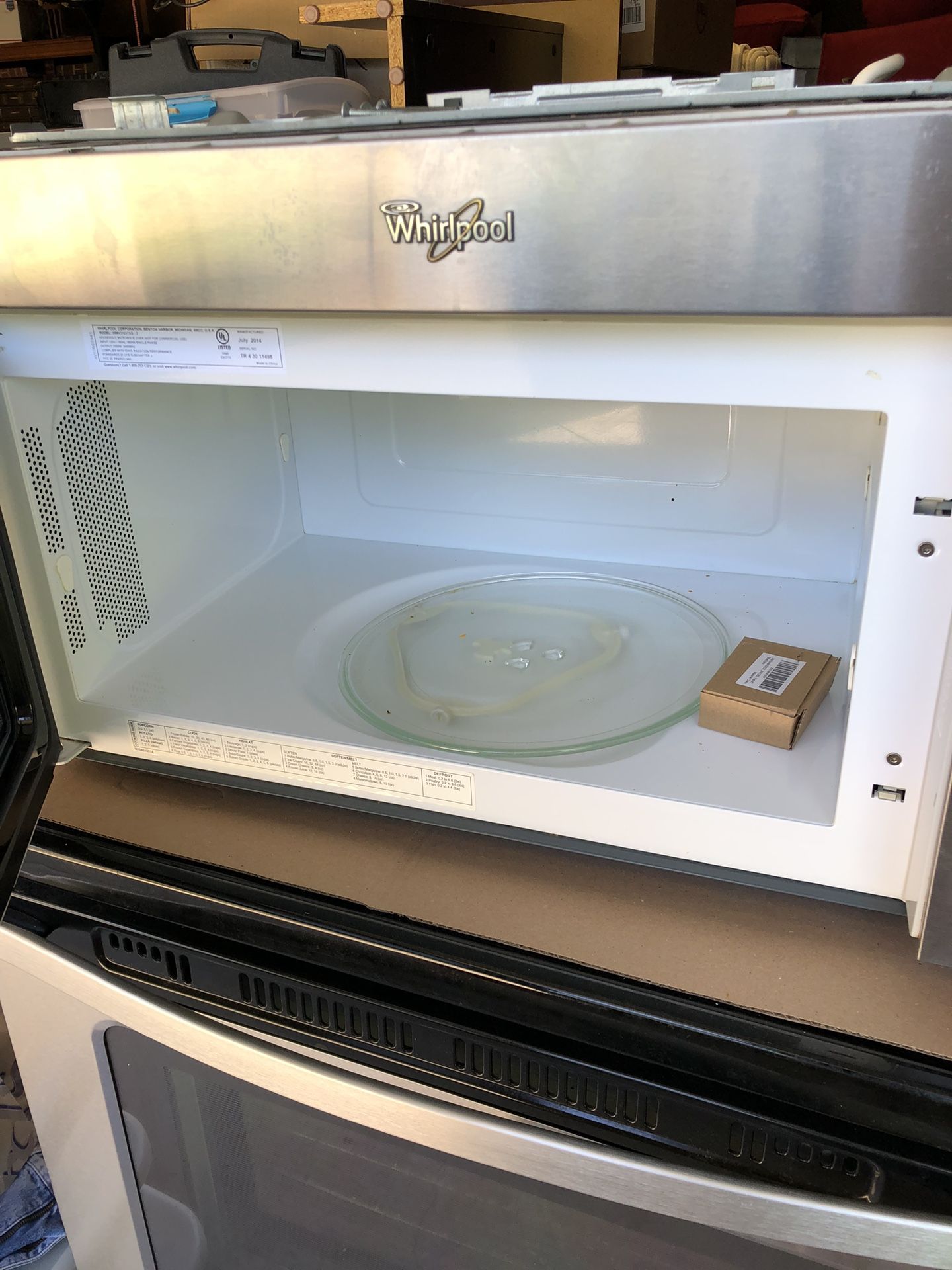 Frigidaire 1.6-cu ft Over-the-Range Microwave (Stainless Steel G7 for Sale  in China Spring, TX - OfferUp