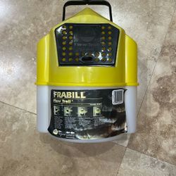 Fishing / Minnow / Bait Bucket Frabill Flow Troll