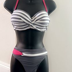 New Two Piece Bikini Size Large
