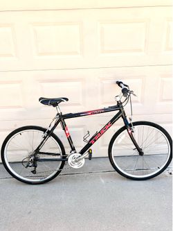Trek Mountain Bike