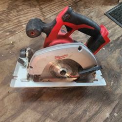 Milwaukee M18 6½ Circular Saw 