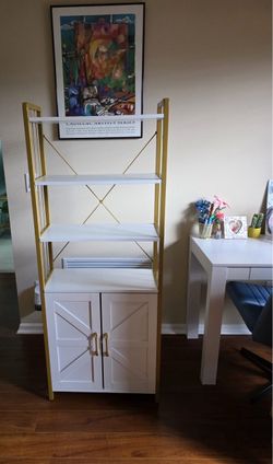 White & Gold Display Cabinet
