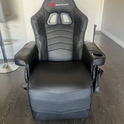 Massage/Game Chair