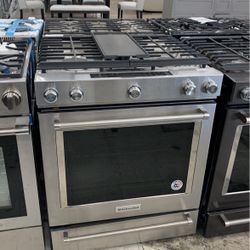 Kitchen Aid 30 Inch Gas Range 