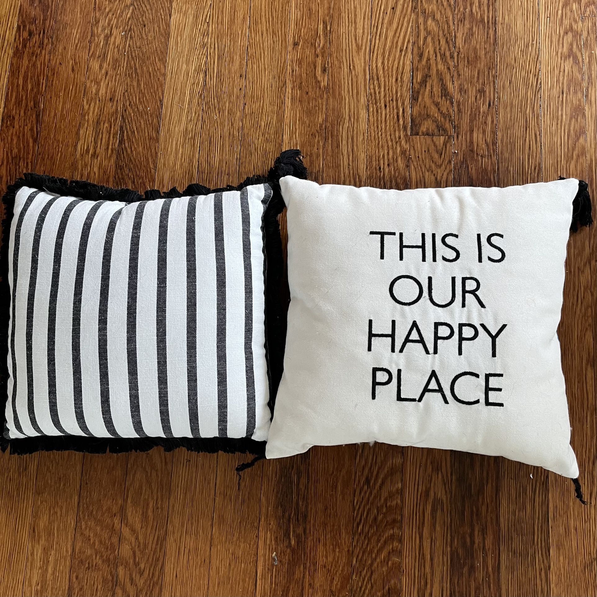 Throw Pillows for Sale in Chicago, IL OfferUp