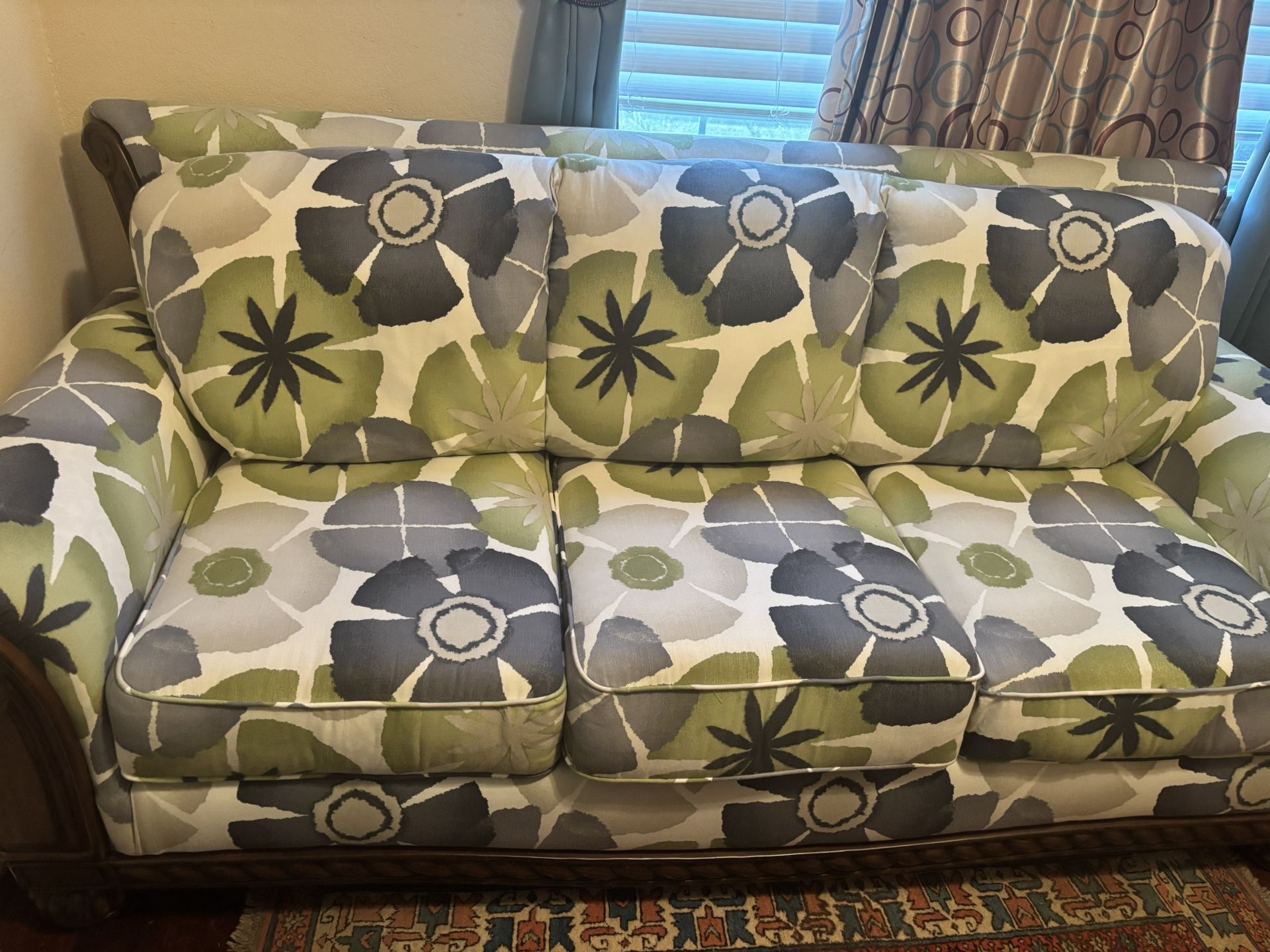 Beautiful 3 Seater Sofa,All Products : American Fashion Style Bags On Sale