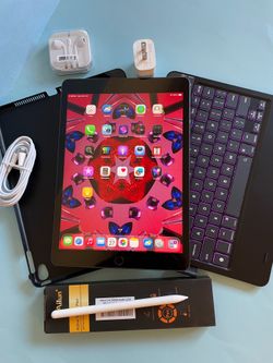 Apple IPad 9th Generation (10.2” Retina /Touch ID /IOS 26/ 2021 Model) 64GB with Pen, Keyboard  & Accessories
