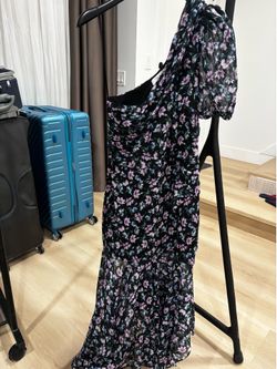 Women’s dress