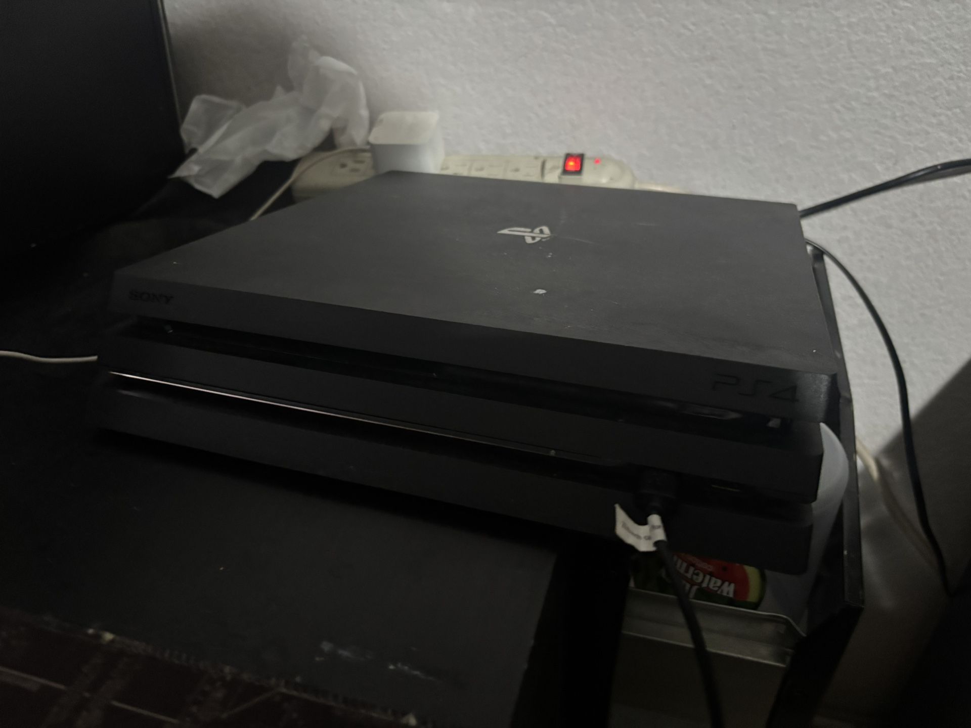 PS4