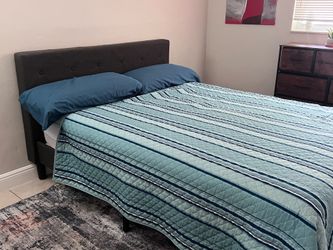 Queen Size Bed Frame & Serta Perfect Sleeper Mattress – Best Offer