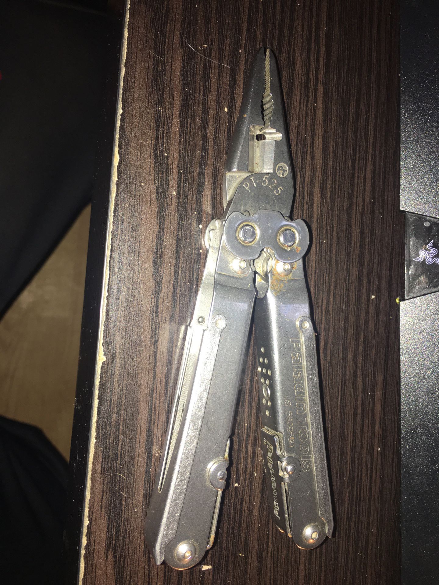 Paladin Tools Power Play PT-525 (Like a Leatherman)