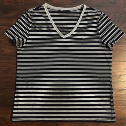 Women’s XL Tommy Shirt