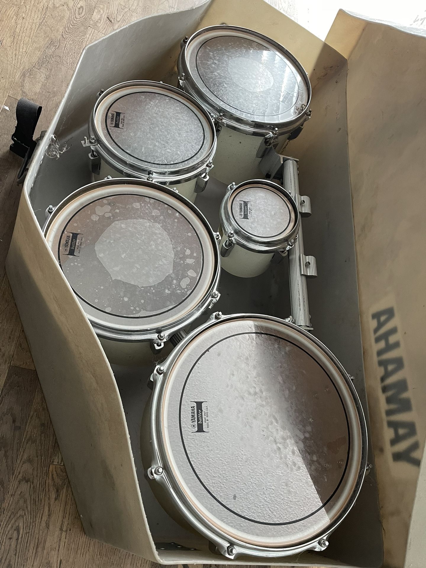 Yamaha Marching Quads “Field Corps “ w/Case