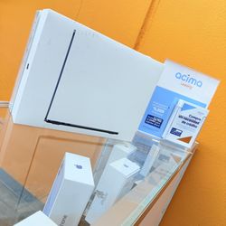 Macbook Air M2 Chip / M3 Chip 