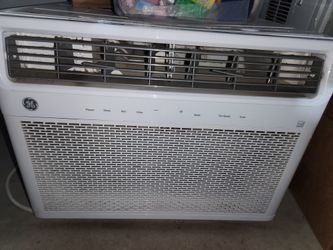 Wall AC Unit With Remote