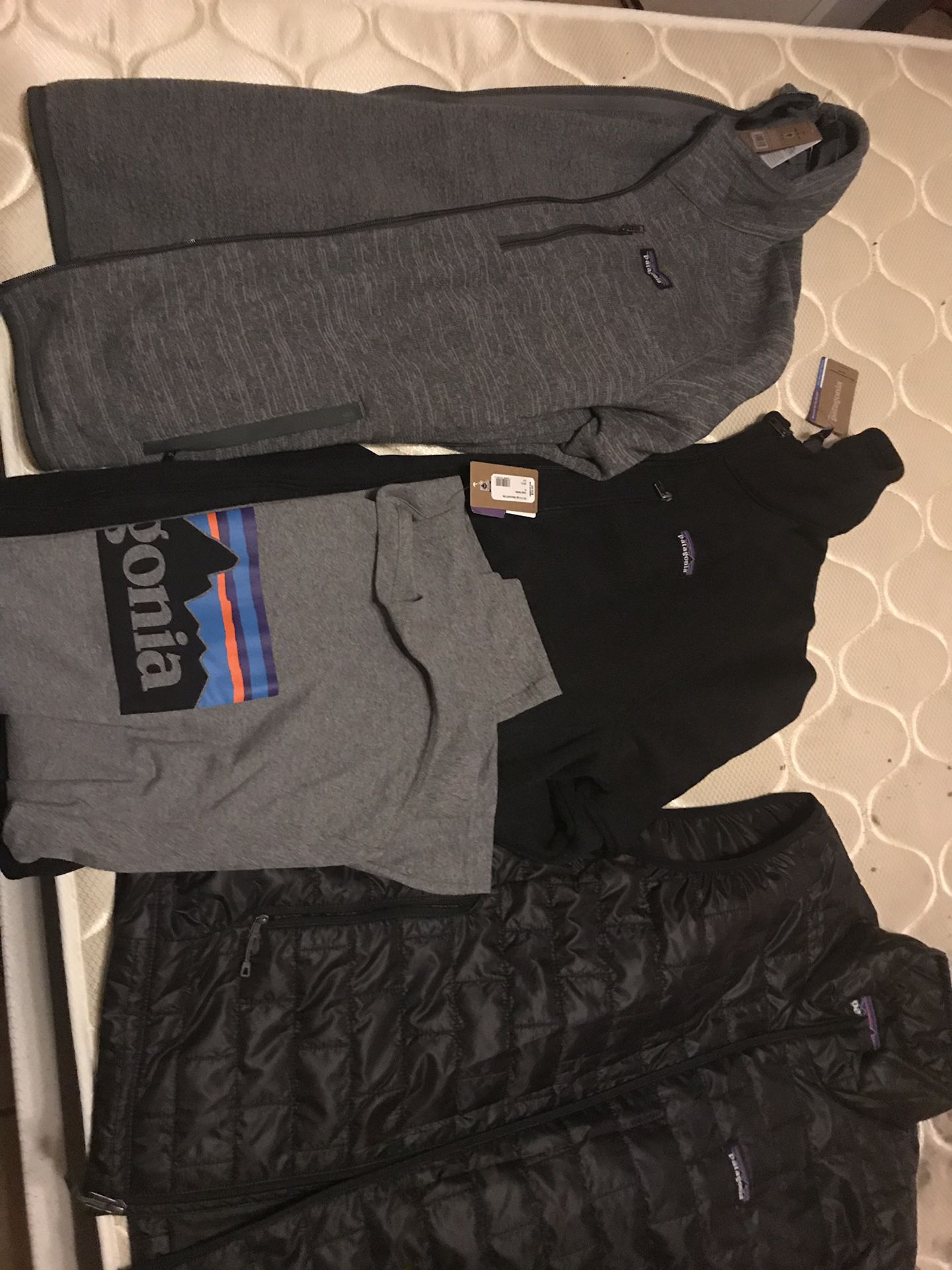 Brand new men’s Patagonia sweater vest collection set with tags MSRP 600$