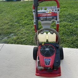 Troy- Bilt 3000 Psi Pressure Washer 