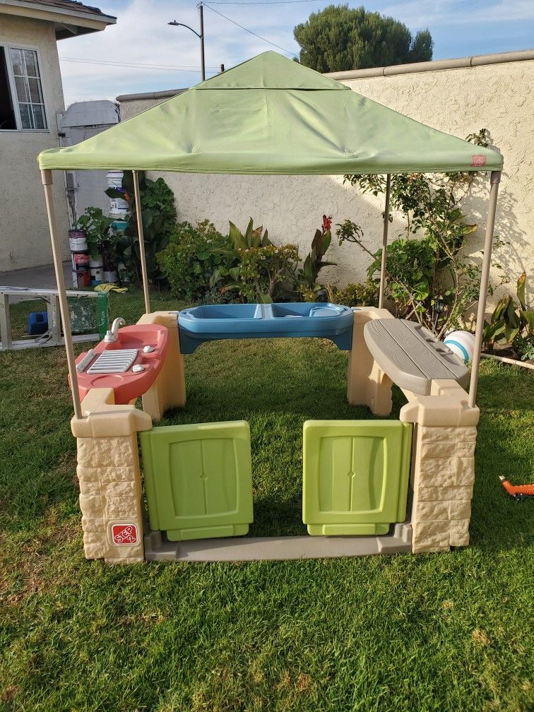 Step 2 Patio + Canopy